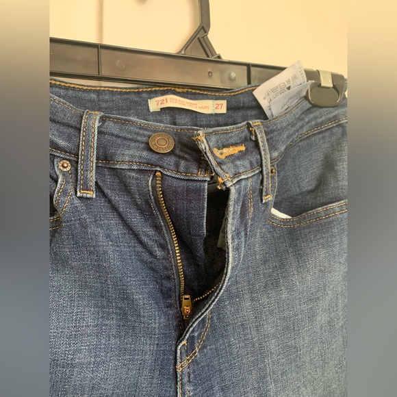 Levi’s 721 High Rise Skinny - Picture 3 of 4